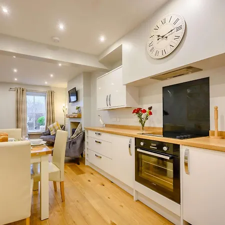 Hébergement de vacances 2 Bed In Oc-sz036 *